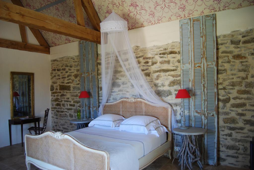 Bed and Breakfast Mas De Garrigue Calvignac Экстерьер фото