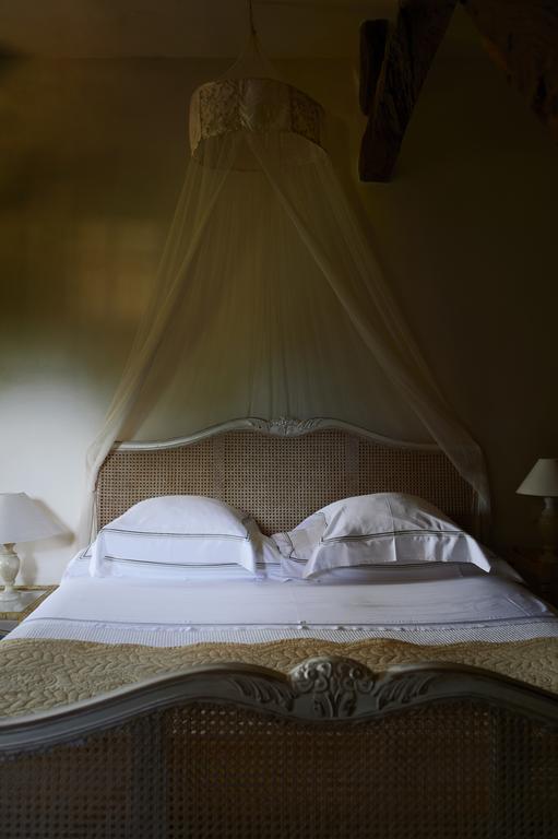 Bed and Breakfast Mas De Garrigue Calvignac Экстерьер фото