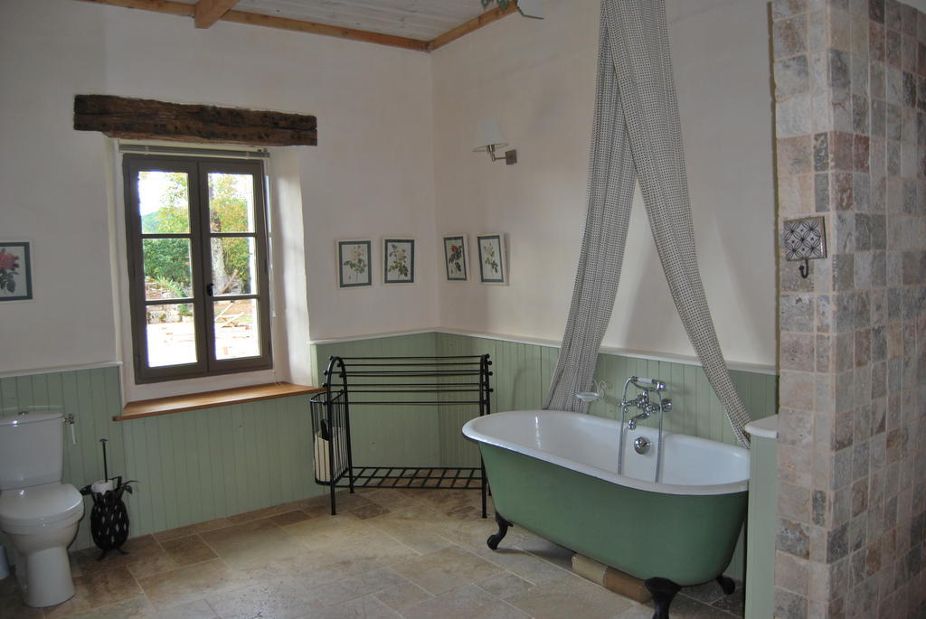 Bed and Breakfast Mas De Garrigue Calvignac Номер фото